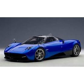 PAGANI HUAYRA 2011 BLEU