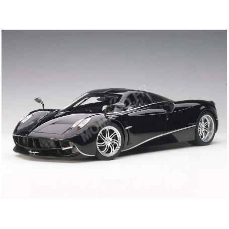 PAGANI HUAYRA 2011 NOIRE BANDES ARGENTE