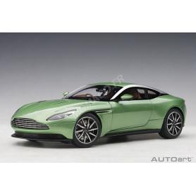 ASTON MARTIN DB11 VERT