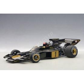 LOTUS 72E 1 FITTIPALDI 1973 AVEC FIGURINE