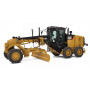 CATERPILLAR 12M3 NIVELEUSE AVEC FIGURINE