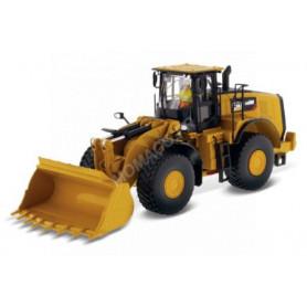 CATERPILLAR 980M CHARGEUR SUR ROUE AVEC FIGURINE