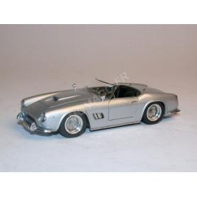 FERRARI 250GT SWB CALIFORNIA PRINCESSE AGA KHAN ARGENT