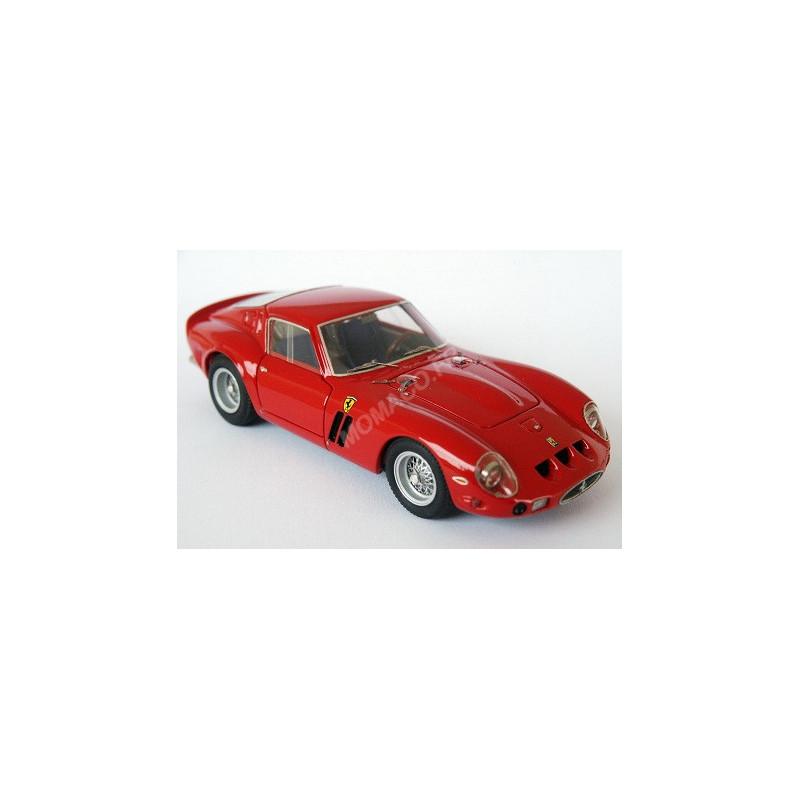 Ferrari 250 GTO rouge (KK Scale) 1/18e