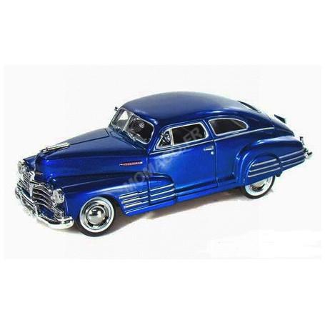 CHEVROLET AEROSEDAN FLEETLINE 1948 BLEU METAL