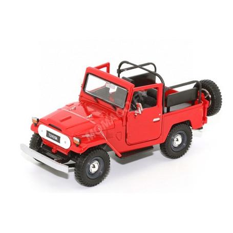 TOYOTA FJ40 LAND CRUISER CONVERTIBLE ROUGE