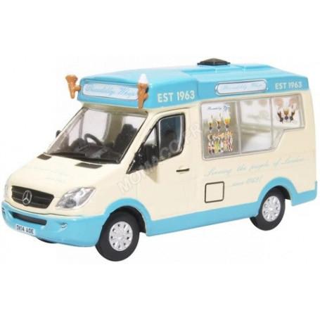MERCEDES-BENZ WHITBY MONDIAL ICE CREAM PICCADILLY WHIP