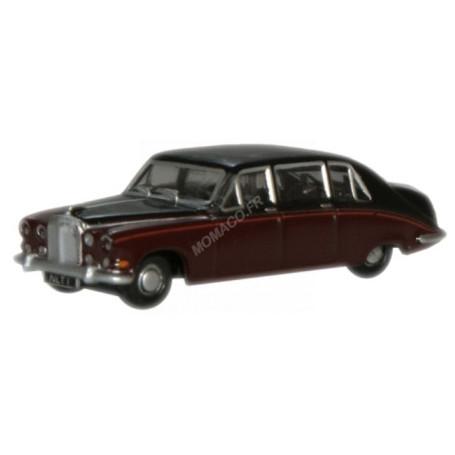 DAIMLER DS420 BORDEAUX / NOIR REINE D'ANGLETERRE