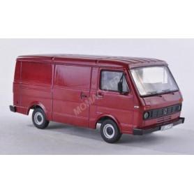 VW LT28 FOURGON ROUGE