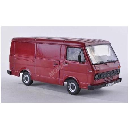 VW LT28 FOURGON ROUGE