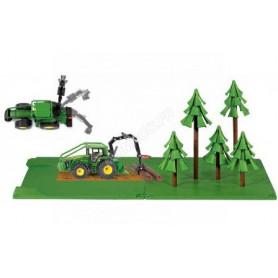 SET FORESTIER AVEC UN TRACTEUR