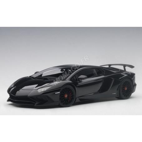 LAMBORGHINI AVENTADOR LP750-4 SV 2015 NOIRE