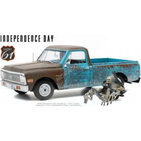 CHEVROLET C-10 PICK-UP 1971 "INDEPENDENCE DAY (1996)" AVEC FIGURINE ALIEN (EPUISE)