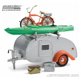 TEARDROP CARAVANE AVEC KAYAK ET BICYCLETTE PUIS ACCESSOIRES ORANGE/VERT (EPUISE)
