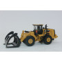 CATERPILLAR 972M CHARGEUSE SUR PNEUS AVEC FIGURINE ET FOURCHE