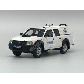 NISSAN NP 300 INTERVENTION BLANC