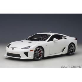 LEXUS LFA BLANC