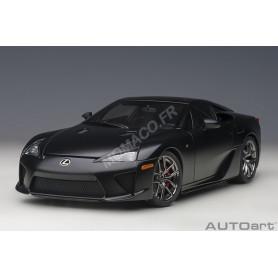 LEXUS LFA NOIR MAT