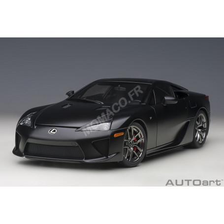 LEXUS LFA NOIR MAT