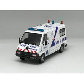 RENAULT MASTER T35 SAMU DE PARIS