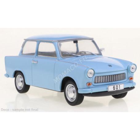 TRABANT 601 1965 BLEU CLAIR