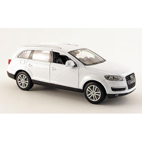 AUDI Q7 BLANC