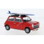 AUSTIN MINI COOPER 1300 ROUGE AVEC PLANCHE DE SURF