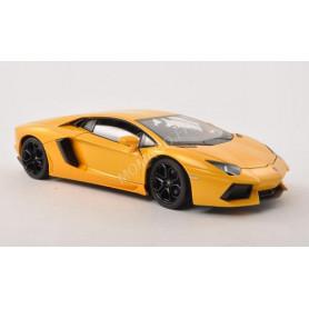 LAMBORGHINI AVENTADOR LP700-4 JAUNE