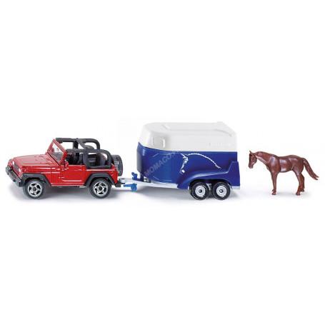 JEEP AVEC REMORQUE A CHEVAUX