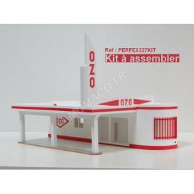STATION-SERVICE AVEC POMPES "OZO - ROUTE NATIONAL 7" 1957 - VERSION KIT