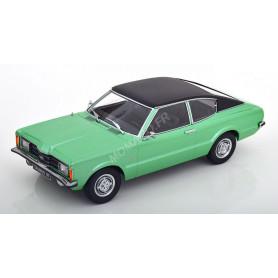 FORD TAUNUS GT COUPE PHARES AVANT CARRES AVEC TOIT VINYLE 1971 VERT METALLISE/NOIR