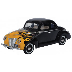 FORD COUPE 1940 NOIR AVEC FLAMMES