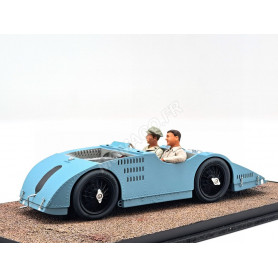 BUGATTI TYPE 32 "TANK" GRAND PRIX DE L'A.C.F. TOURS 1923 AVEC CAPOT OUVERT, 4 FIGURINES ET DECALQUES (11-16-18)