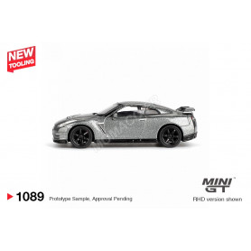 NISSAN GTR (R35) CRS VERSION 2013 GRIS "DARK METAL GREY" (BLISTER EDITION) (RHD) (EPUISE)