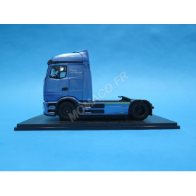 MERCEDES-BENZ E ACTROS TRACTEUR BLEU