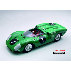 FERRARI 365 P2 SPYDER 1 PIPER/ATTWOD 9H KYALAMI 1965 1ER