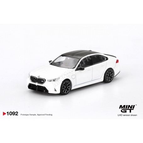 BMW M5 (G90) 2025 BLANC "ALPINE WHITE" (LHD)