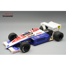 TOLEMAN TG 184 20 CECCOTTO GRAND PRIX DES ETATS UNIS 1984 AVEC FIGURINE