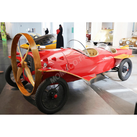 HELICRON N°2 "MARCEL LEYAT" (CHASSIS ROSENGART INVERSE) 1932 ROUGE