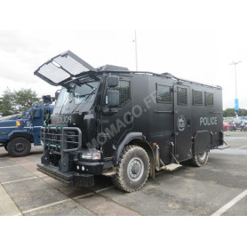 RENAULT D14 CENTURION RAID