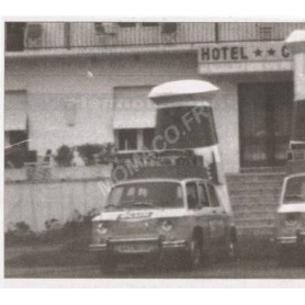 RENAULT 8 GUERTON "BELIN - TDF 1965" VERSION N°2 AVEC PETIT PERSONNAGE