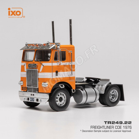 FREIGHTLINER COE 1976 ORANGE
