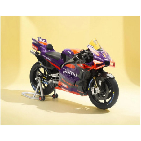 DUCATI DESMOSEDICI GP24 "TEAM PRIMA PRAMAC" 1 JORGE MARTIN MOTO GP SAISON 2024 "FIM AWARDS"
