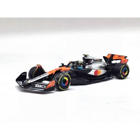 MCLAREN F1 MCL39 TEAM MCLAREN 4 LANDO NORRIS GRAND PRIX DE SILVERSTONE 2025 (PACKAGING PREMIUM AVEC CASQUE)