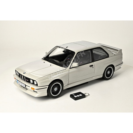 BMW M3 E30 1986 BLANC (FULL KIT)